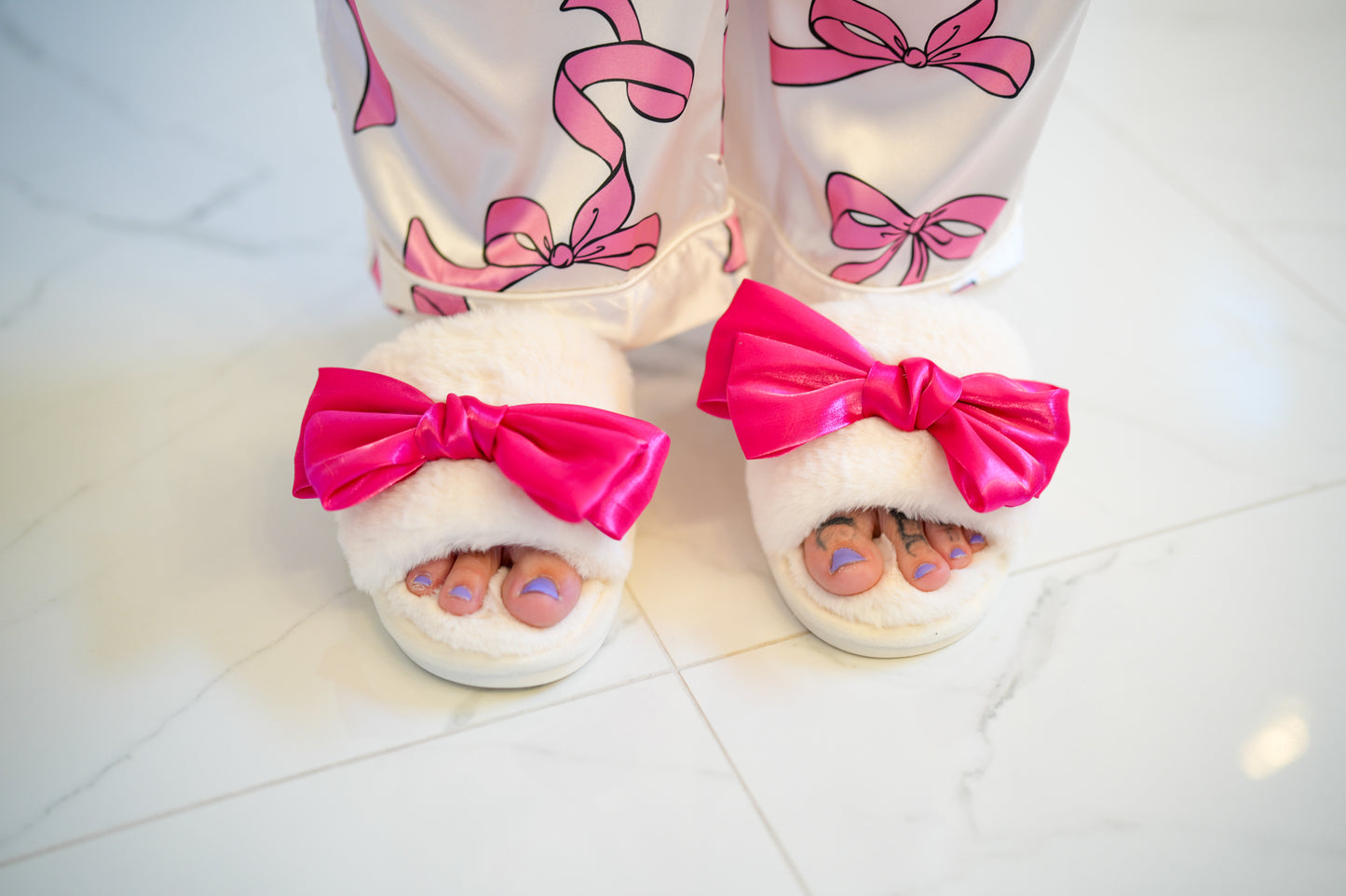 Plush Bow Slippers - Buttercup Lynne Boutique