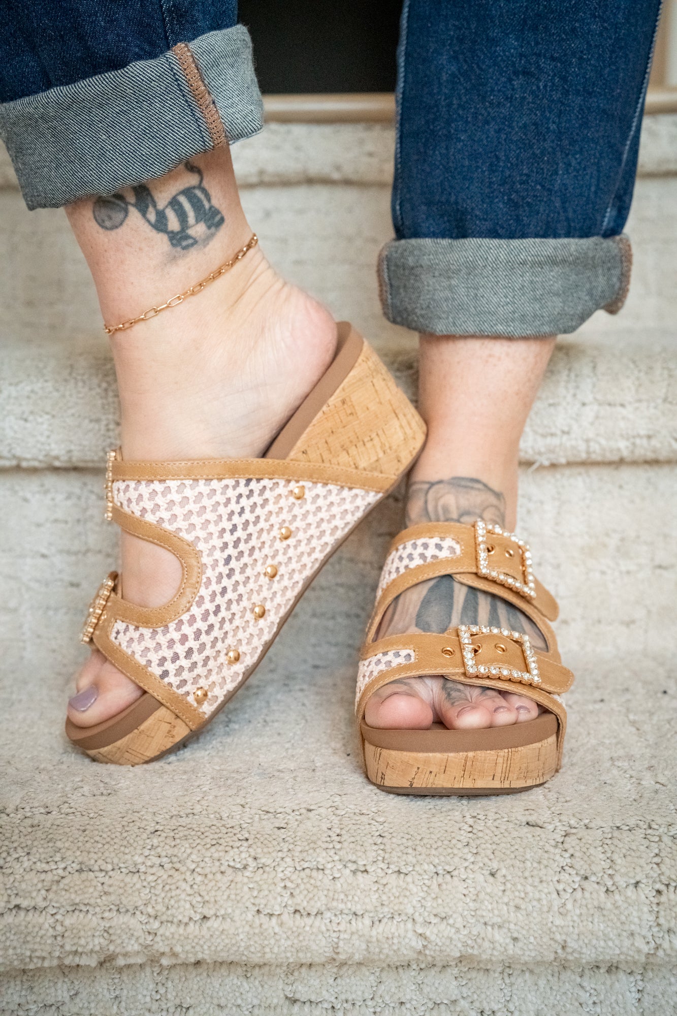 Main Squeeze Wedge Sandals