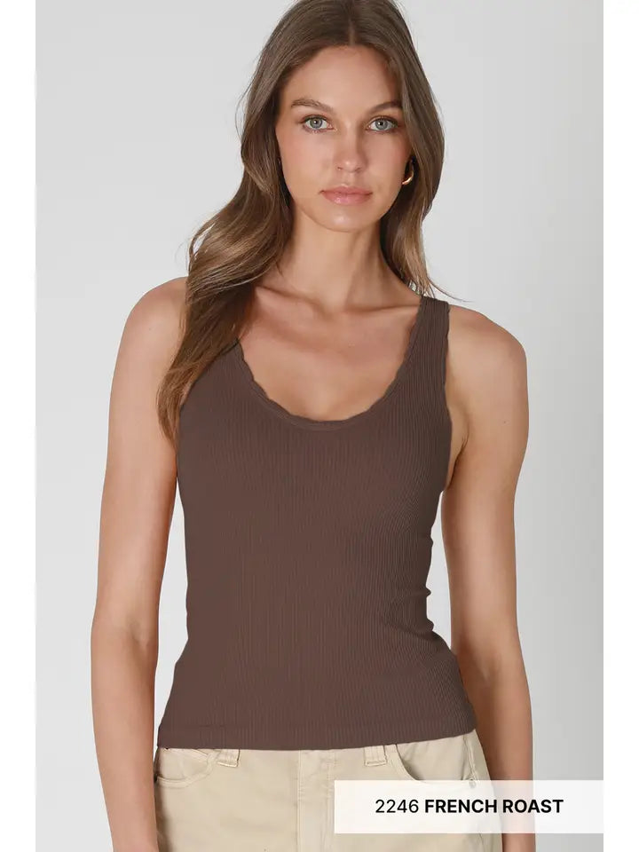 Reversible Scallop Edge Tank Top – Nikibiki USA