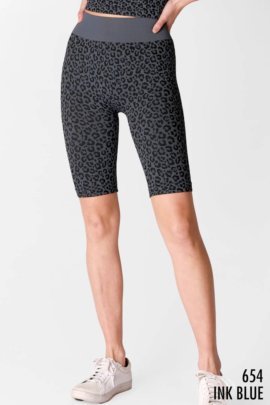 NB7641 - Leopard Biker Shorts