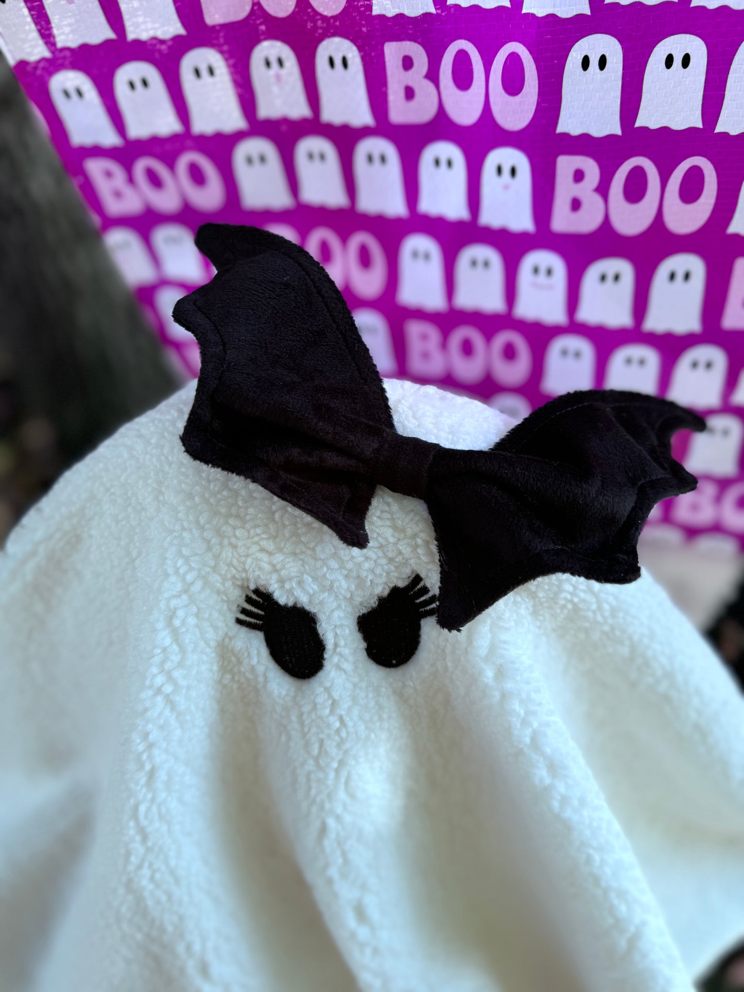 Bella Boo Sherpa Ghost Pillow