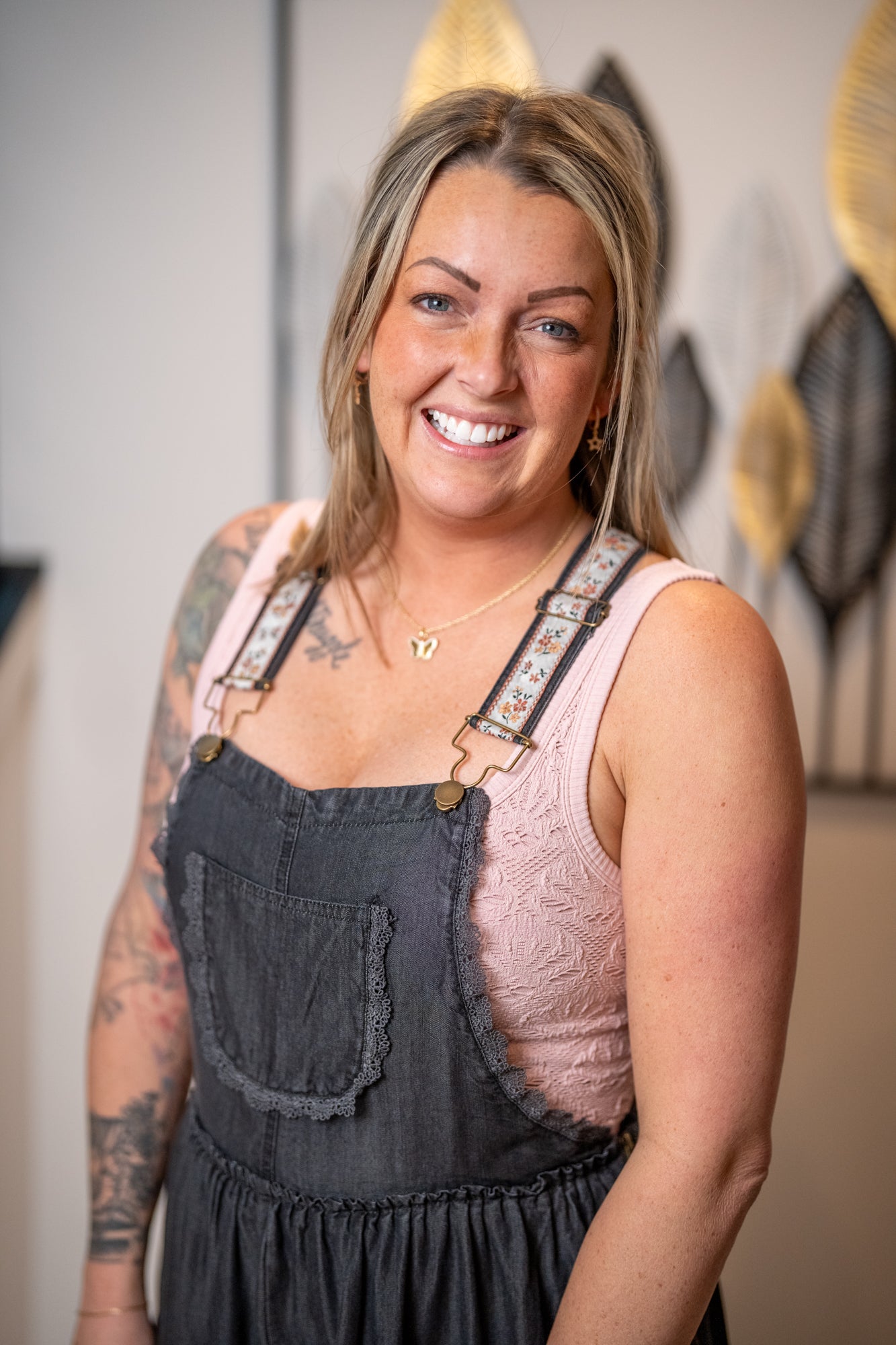 Easel Ruffle Overalls