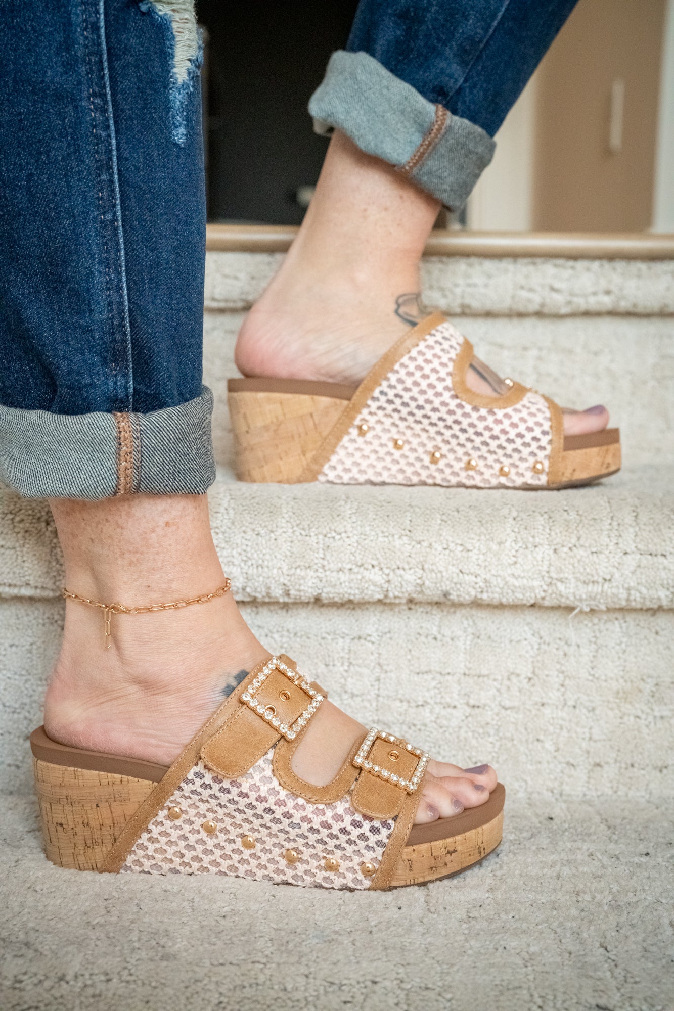 Main Squeeze Wedge Sandals