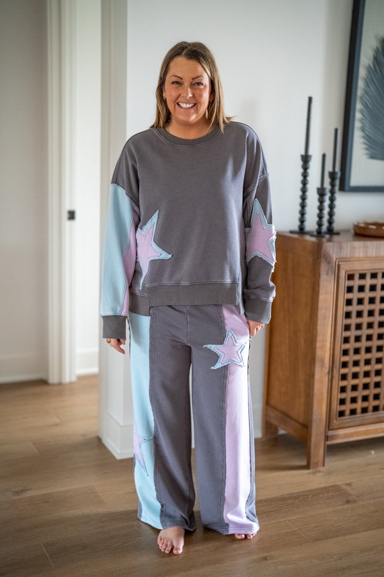 Colorblock Star Patch Sweatshirt – Mineral Washed Magic - Buttercup Lynne Boutique