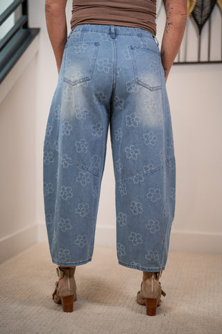 Easel Flower Rush Barrel Pants