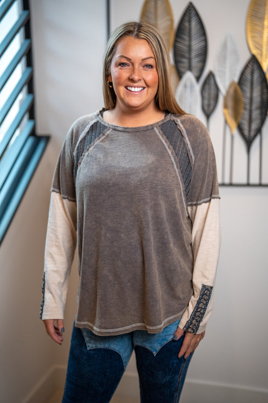 Easel Washed Cotton Slub Loose Fit Top - Buttercup Lynne Boutique