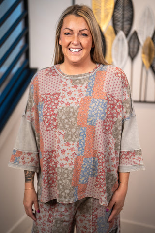 Patchwork Garden Pullover Easel