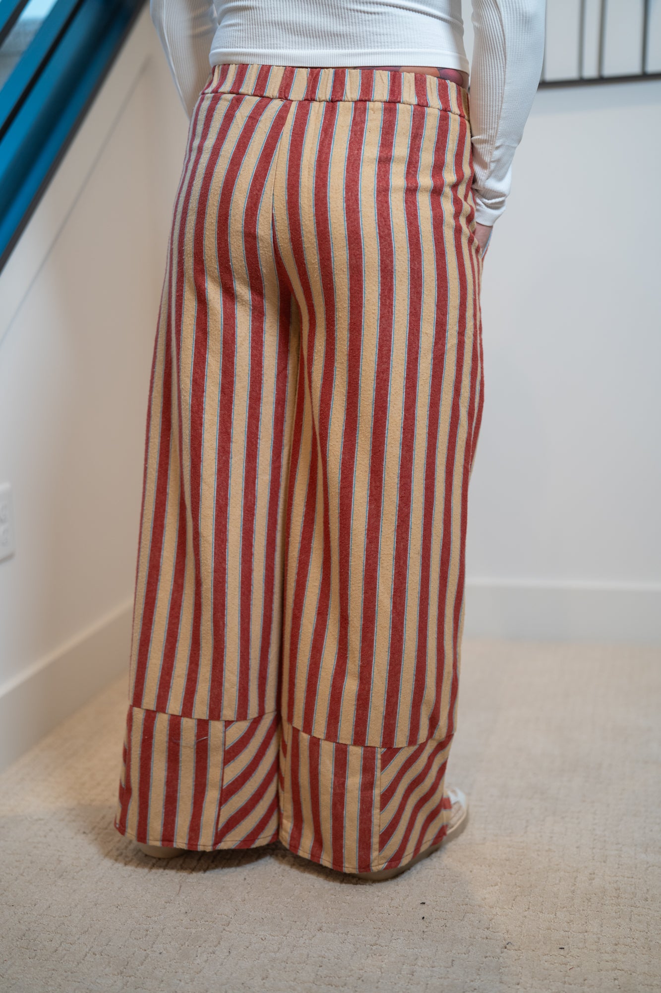 Back view of the stripe Wide Leg Palazzo pants.