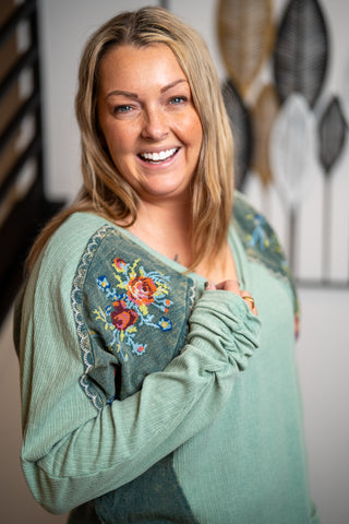 Oli & Hali Washed Floral Embroidered Ruched Sleeve Top in Teal