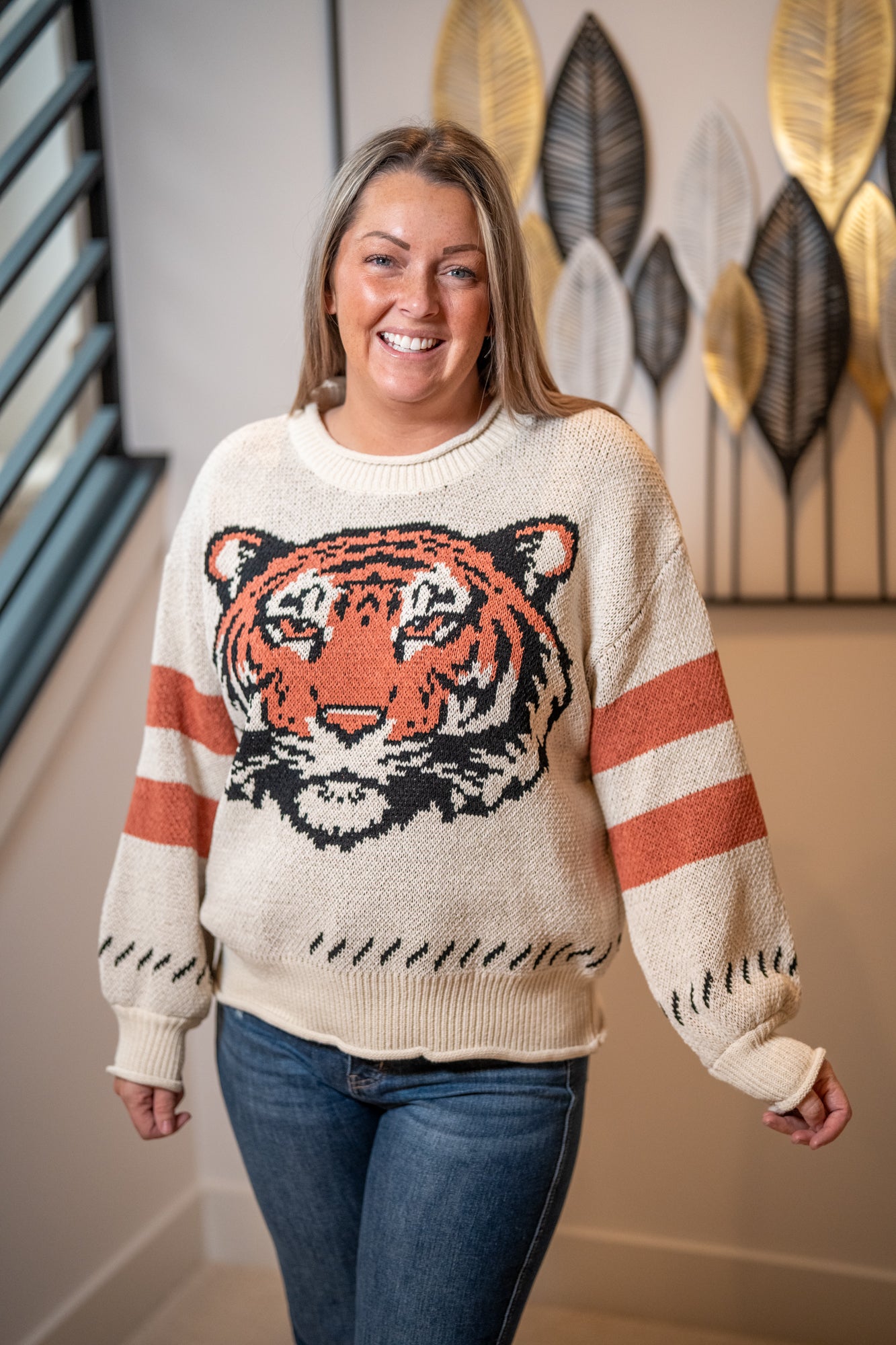 Mello Bold Tiger Knit Sweater – Cream & Coral