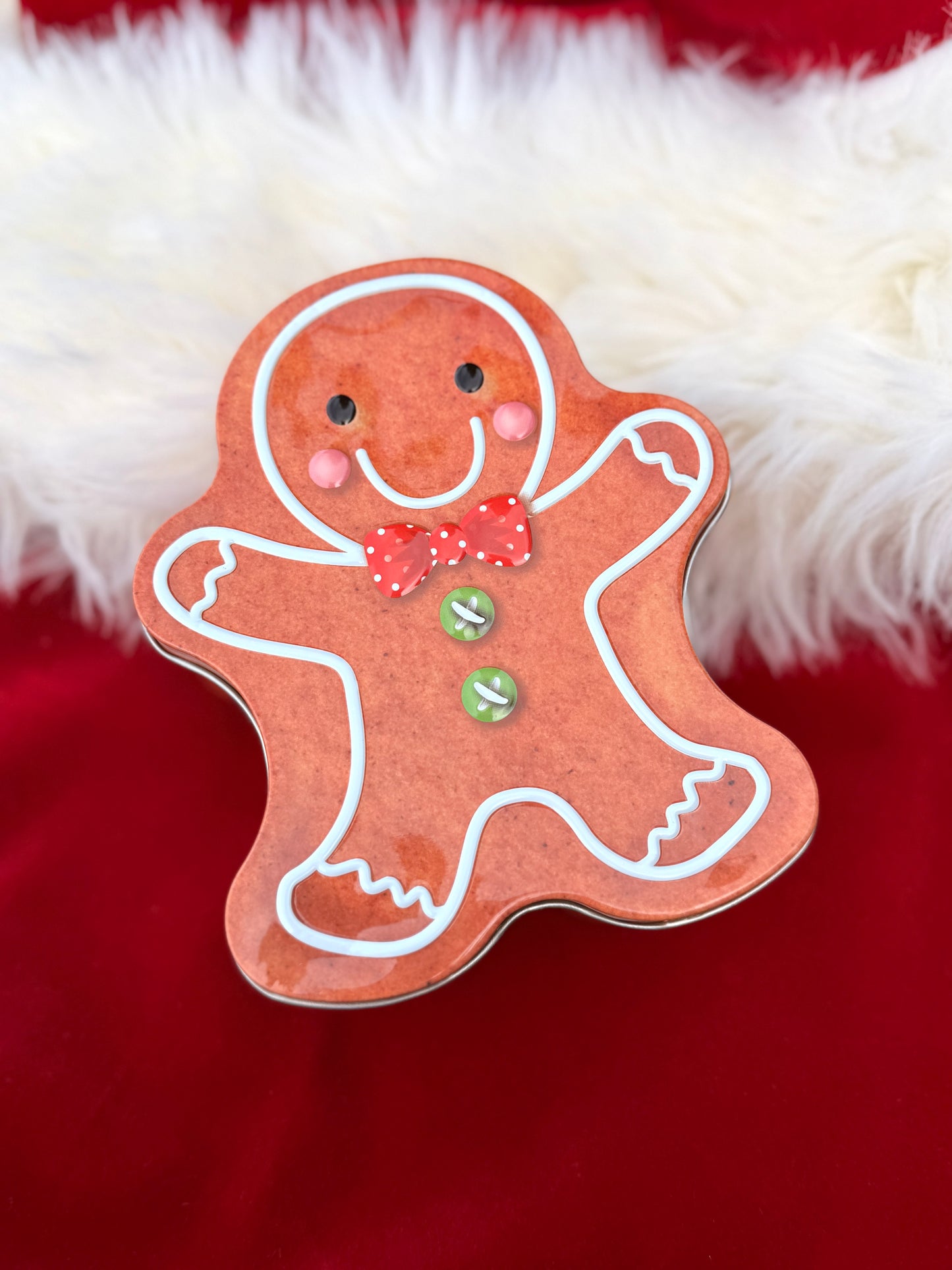 Buttercup Lynne Gingerbread Man Bracelet Making Kit – Holiday & Year-Round Charm Set