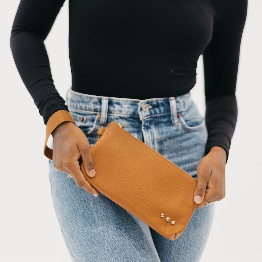 Cece Card Holder Clutch Bag - Buttercup Lynne Boutique